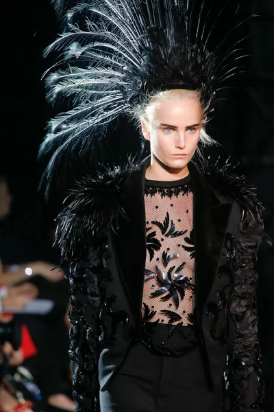 Look 120